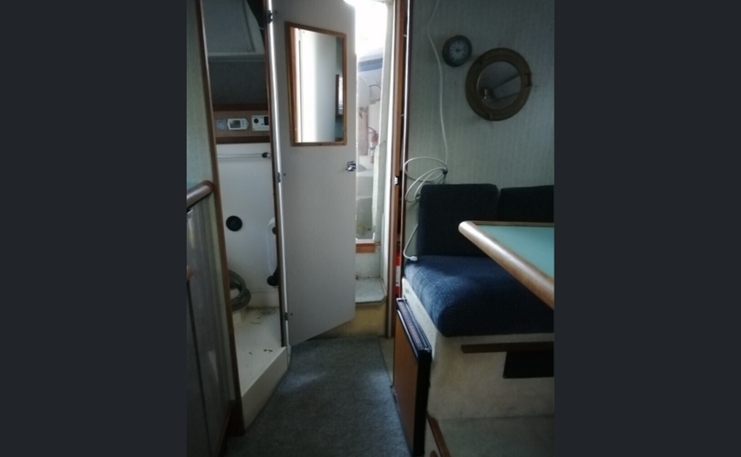 Bayliner 2850 contessa canbridge-kuva-3